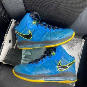 Blue and Yellow High Top Sneakers Size 9.5 Nike LeBron James 8 V/2 V2 Entourage